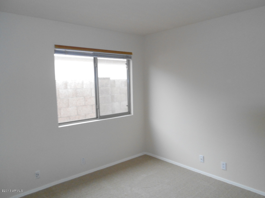 3918 East Agave Road Phoenix, AZ 85044 - Photo 10 of 14 DSCN1564