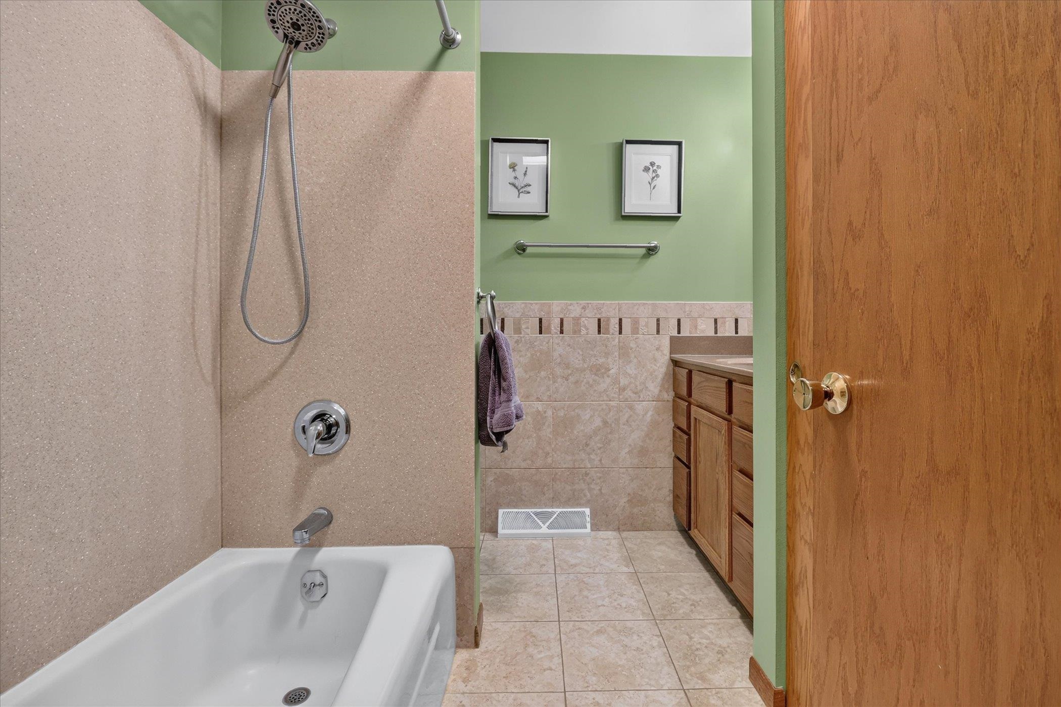 6510 Piping Rock Road Madison, WI 53711 - Photo 22 of 46