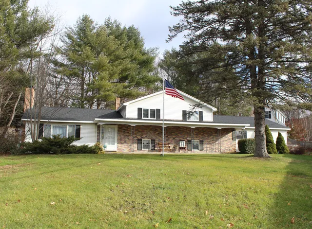 $320,000 | 165 Cony Street, Augusta, ME 04330