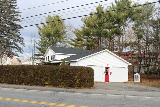 $320,000 | 165 Cony Street, Augusta, ME 04330