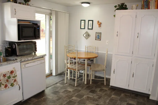 $320,000 | 165 Cony Street, Augusta, ME 04330