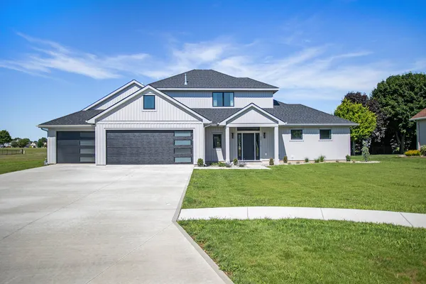 $549,000 | 33 Shoshoni Pass, Coldwater, MI 49036