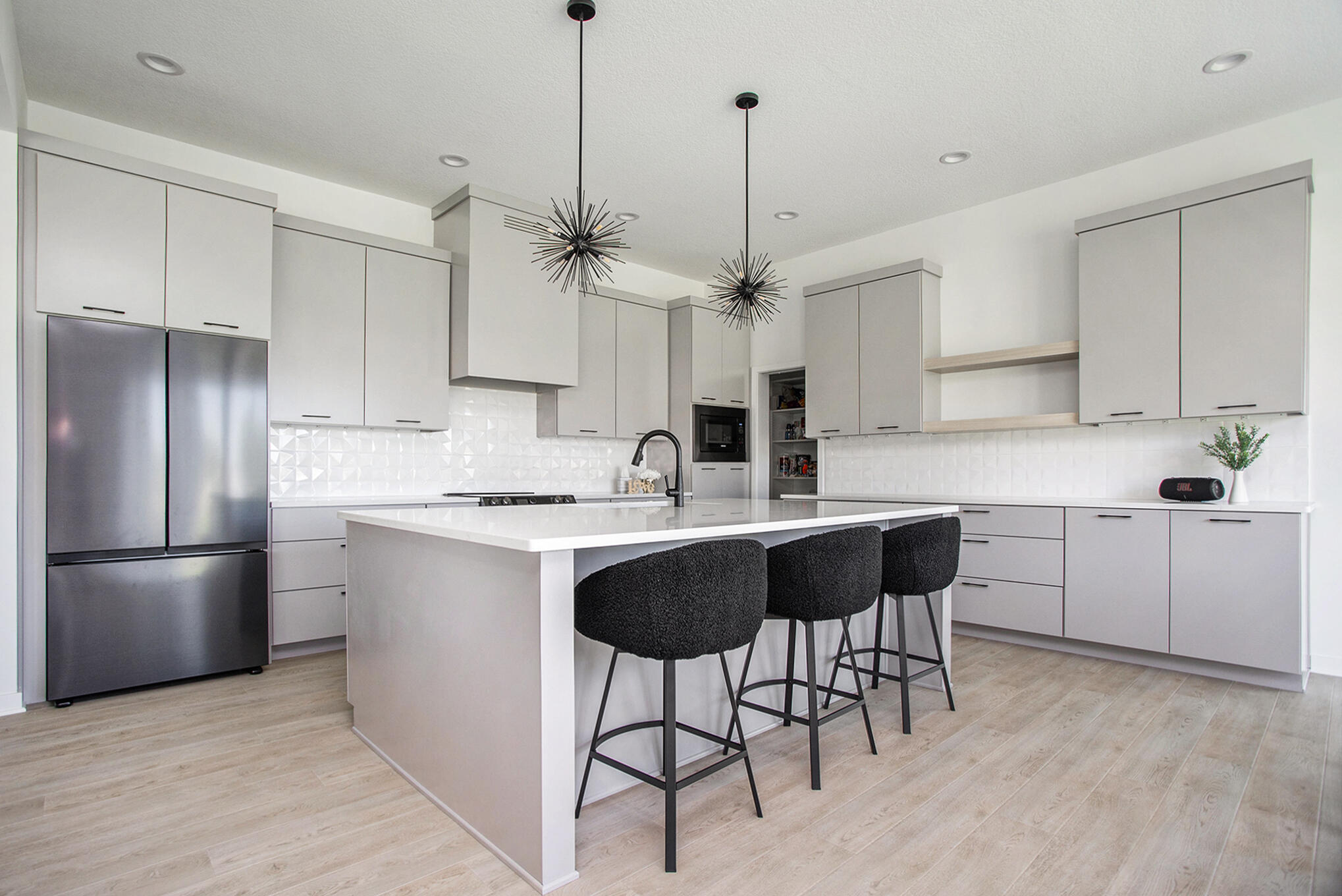 33 Shoshoni Pass Coldwater, MI 49036 - Photo 11 of 38 010_33_shoshoni_pass_coldwater_mi_49036-