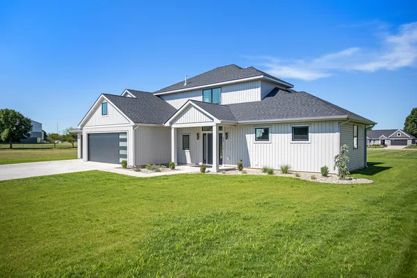 $549,000 | 33 Shoshoni Pass, Coldwater, MI 49036