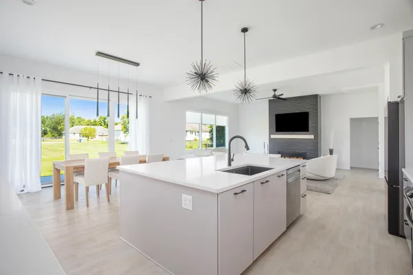 $549,000 | 33 Shoshoni Pass, Coldwater, MI 49036