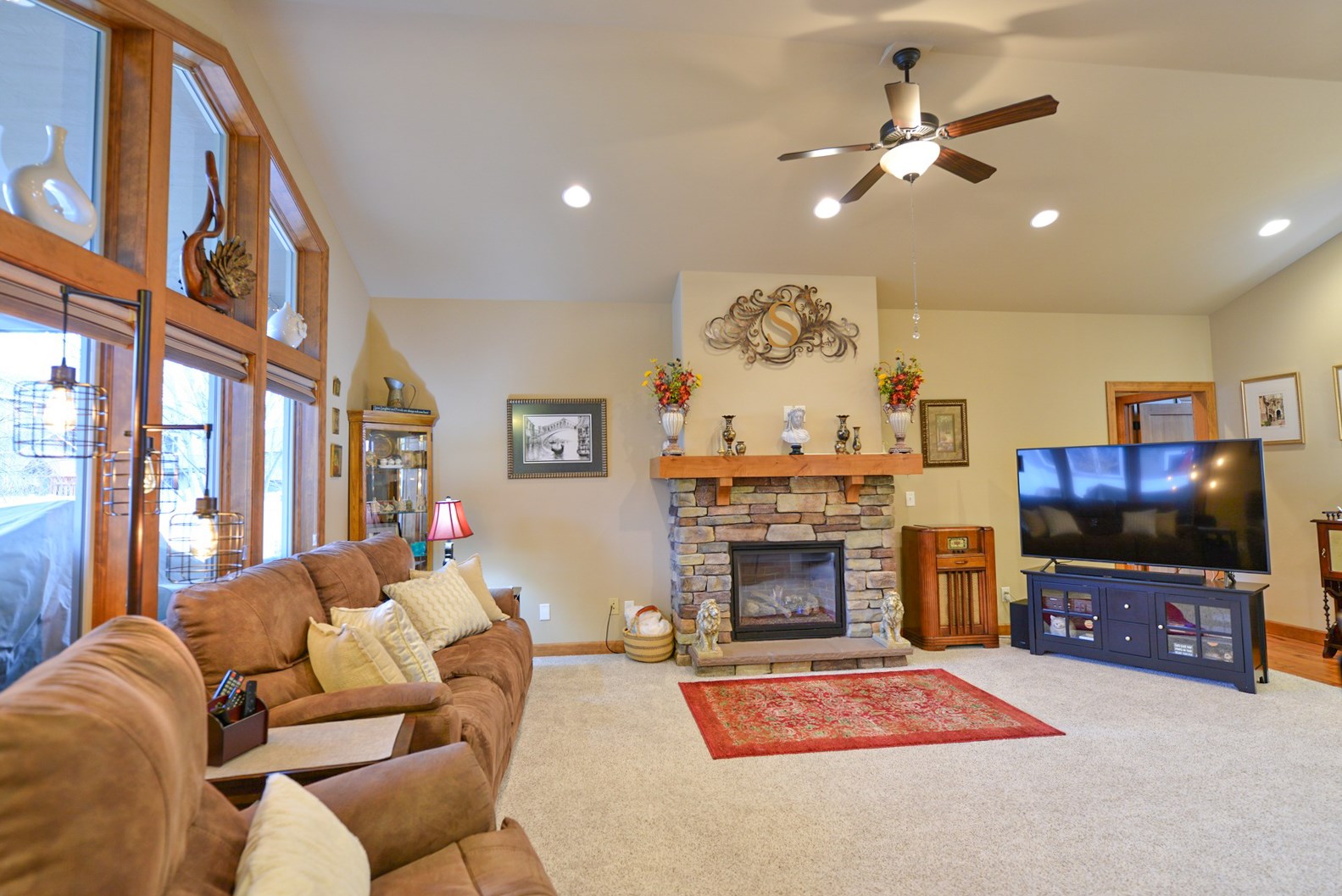 17707 East Apollo Road Spokane Valley, WA 99016 - Photo 4 of 34 Gallery Image 4