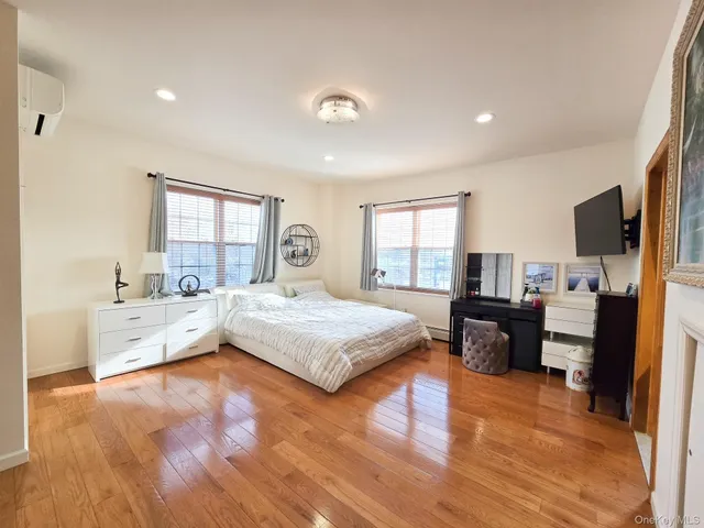$2,500,000 | 35-35 155th Street | Murray Hill - Flushing