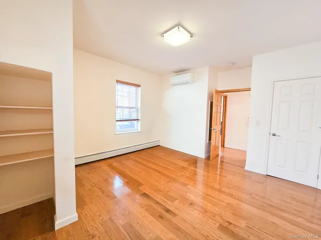 $2,500,000 | 35-35 155th Street | Murray Hill - Flushing
