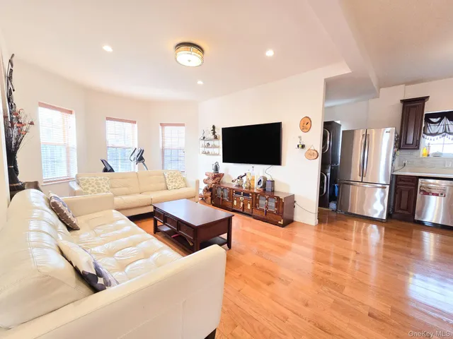 $2,500,000 | 35-35 155th Street | Murray Hill - Flushing