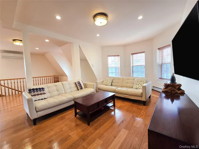 $2,500,000 | 35-35 155th Street | Murray Hill - Flushing