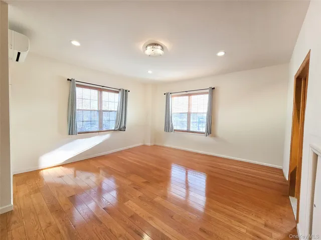 $2,500,000 | 35-35 155th Street | Murray Hill - Flushing