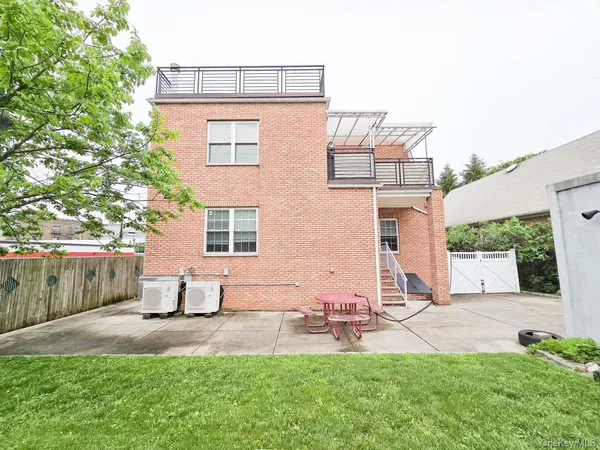 $2,500,000 | 35-35 155th Street | Murray Hill - Flushing