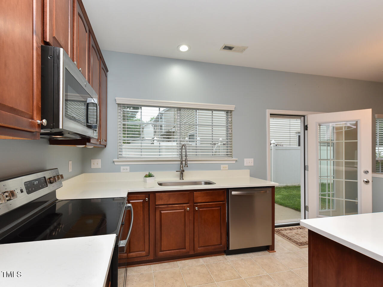 3339 Archdale Drive Raleigh, NC 27614 - Photo 8 of 31 Interior - Kitchen4- OK