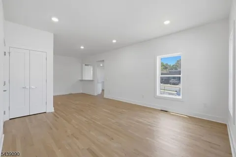 $3,750 | 116 Valley Street, Unit 1, South Orange, NJ 07079