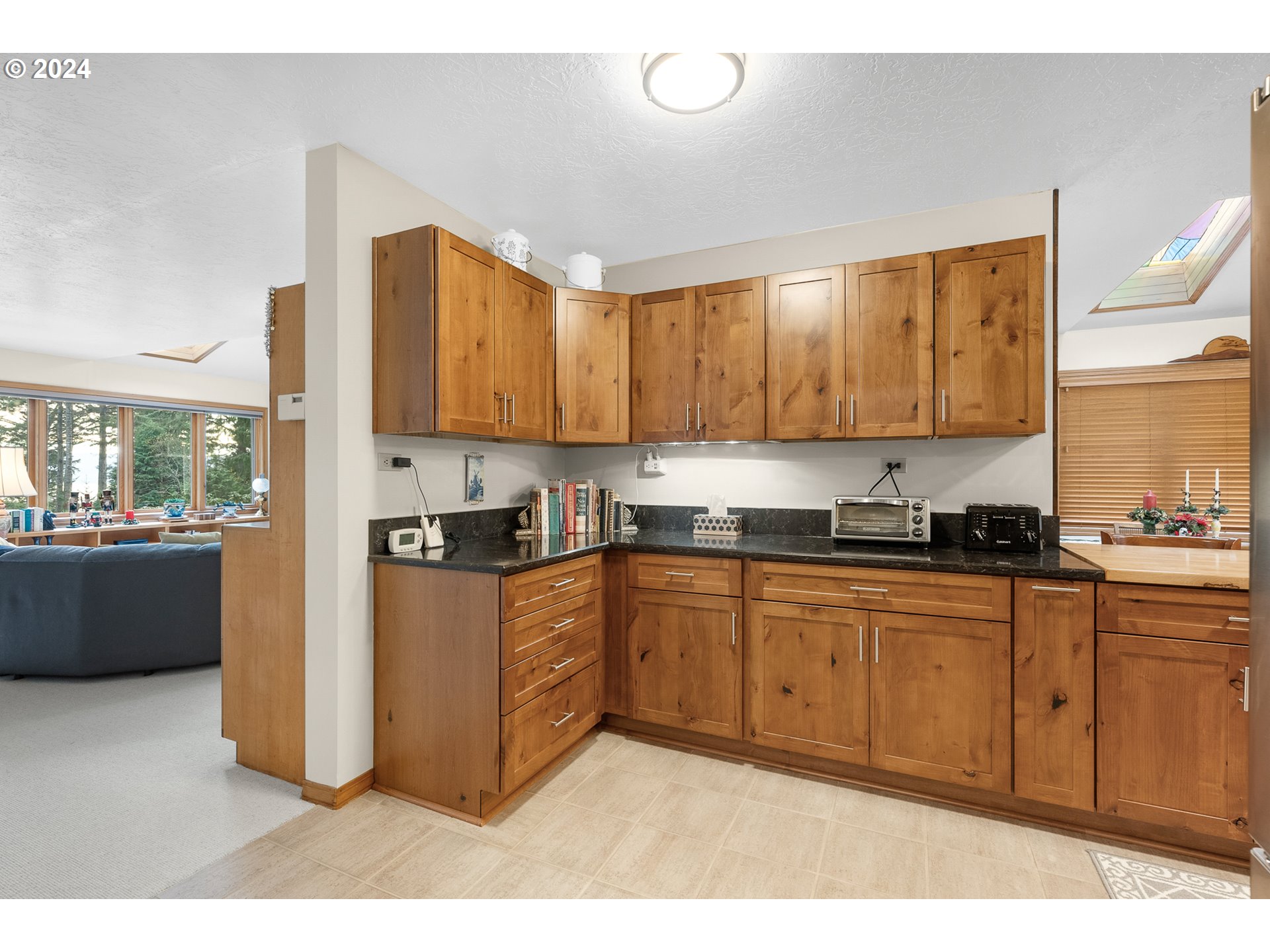 2846 North Bayview Road Waldport, OR 97394 - Photo 15 of 48 Gallery Image 15