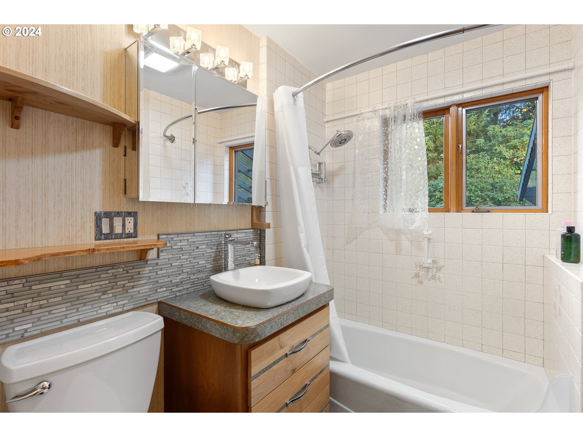 2846 North Bayview Road Waldport, OR 97394 - Photo 32 of 48 Gallery Image 32
