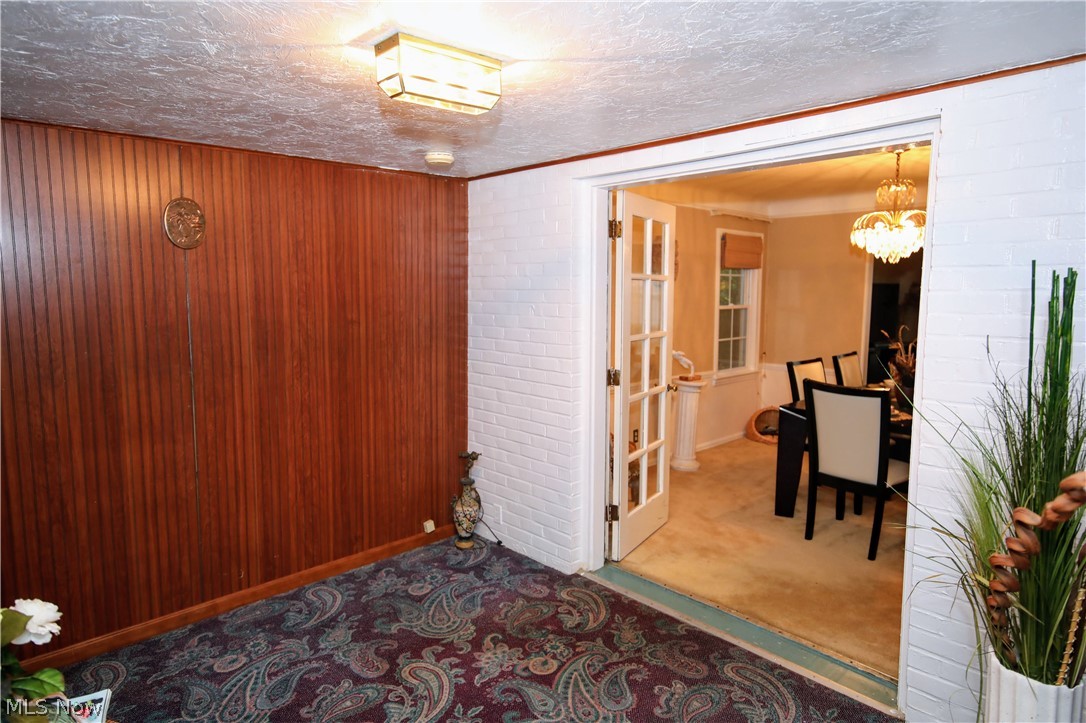 3155 Sebor Road Cleveland, OH 44120 - Photo 13 of 35