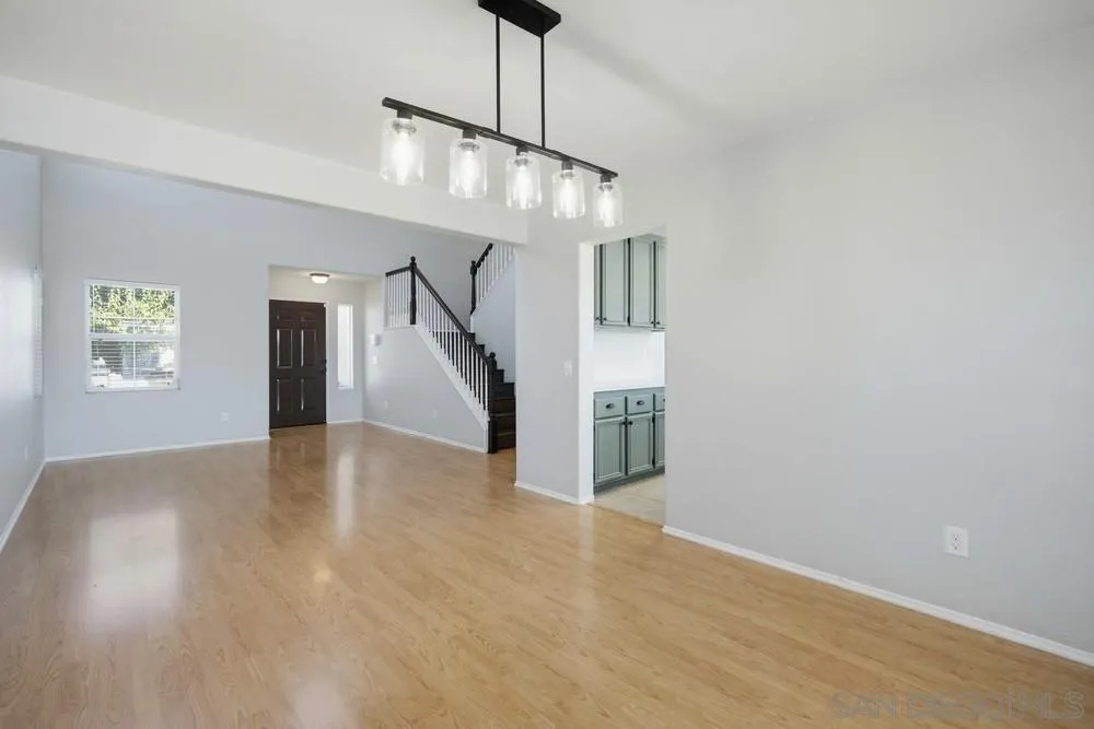 27983 Springhaven Street Murrieta, CA 92563 - Photo 17 of 38