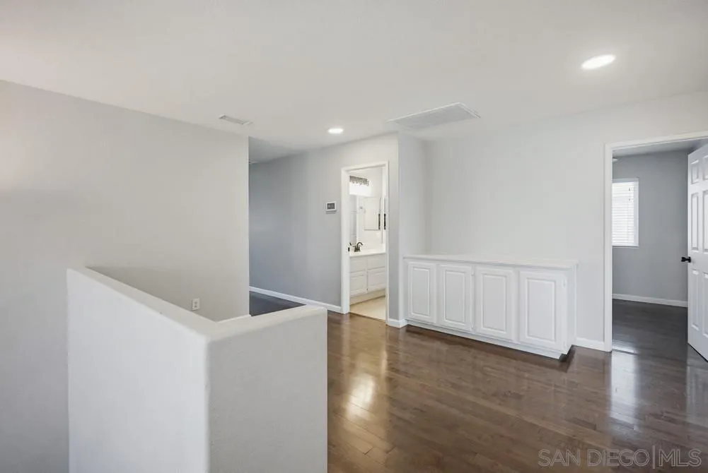 27983 Springhaven Street Murrieta, CA 92563 - Photo 19 of 38