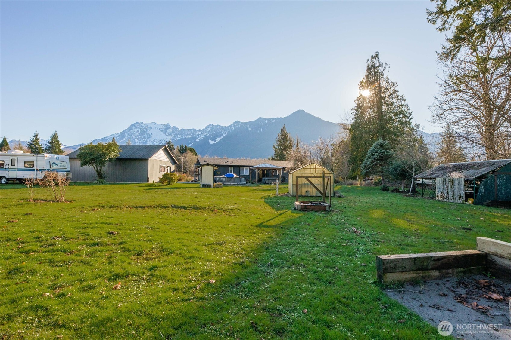 36721 Swede Heaven Road Arlington, WA 98223 - Photo 32 of 40 a front view of house with garden