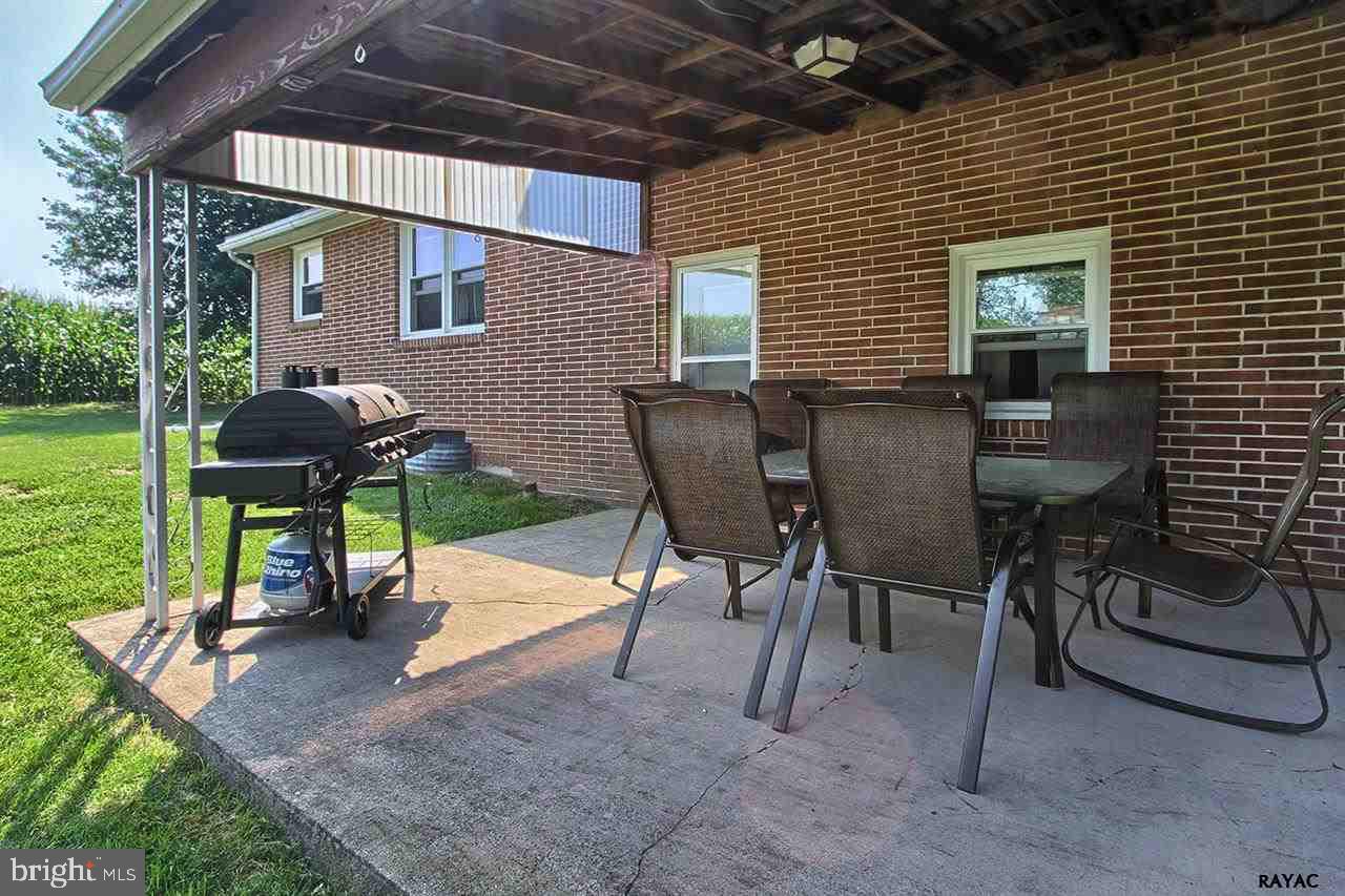 2595 Springwood Road York, PA 17402 - Photo 25 of 30 Gallery Image 25