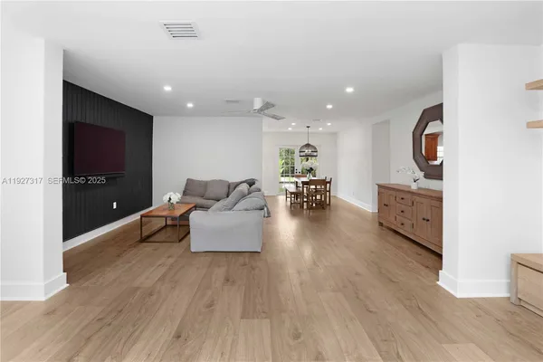 $4,500 | 1417 Jackson Street, Hollywood, FL 33020