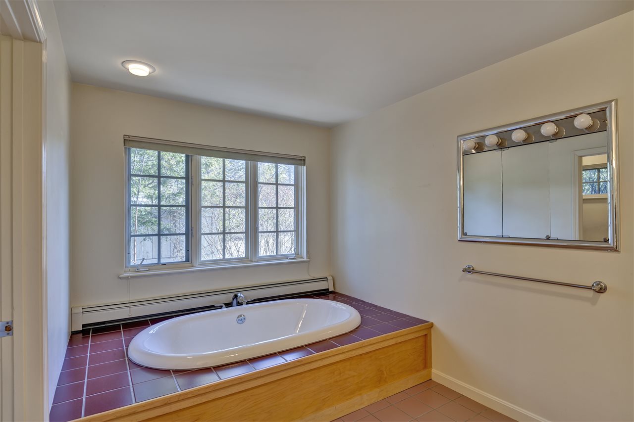 4 Ivy Pointe Way Hanover, NH 03755 - Photo 28 of 33 Gallery Image 28