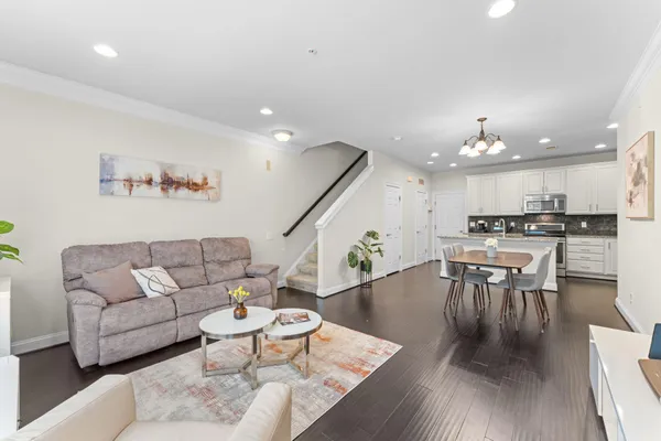 $489,999 | 42831 Burrell Square, Ashburn, VA 20147