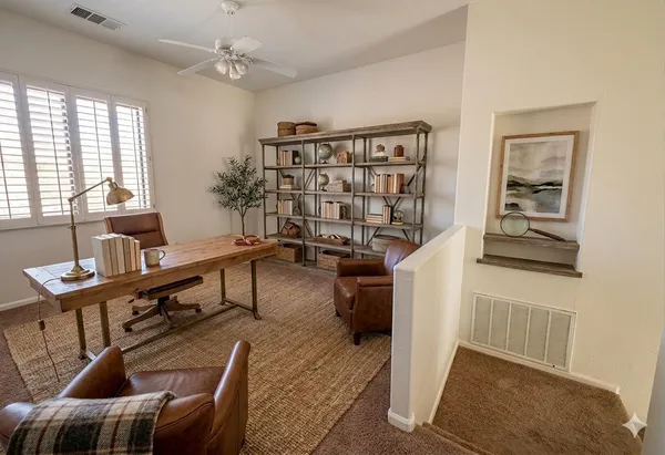 $4,050 | 4906 East Hamblin Drive, Phoenix, AZ 85054