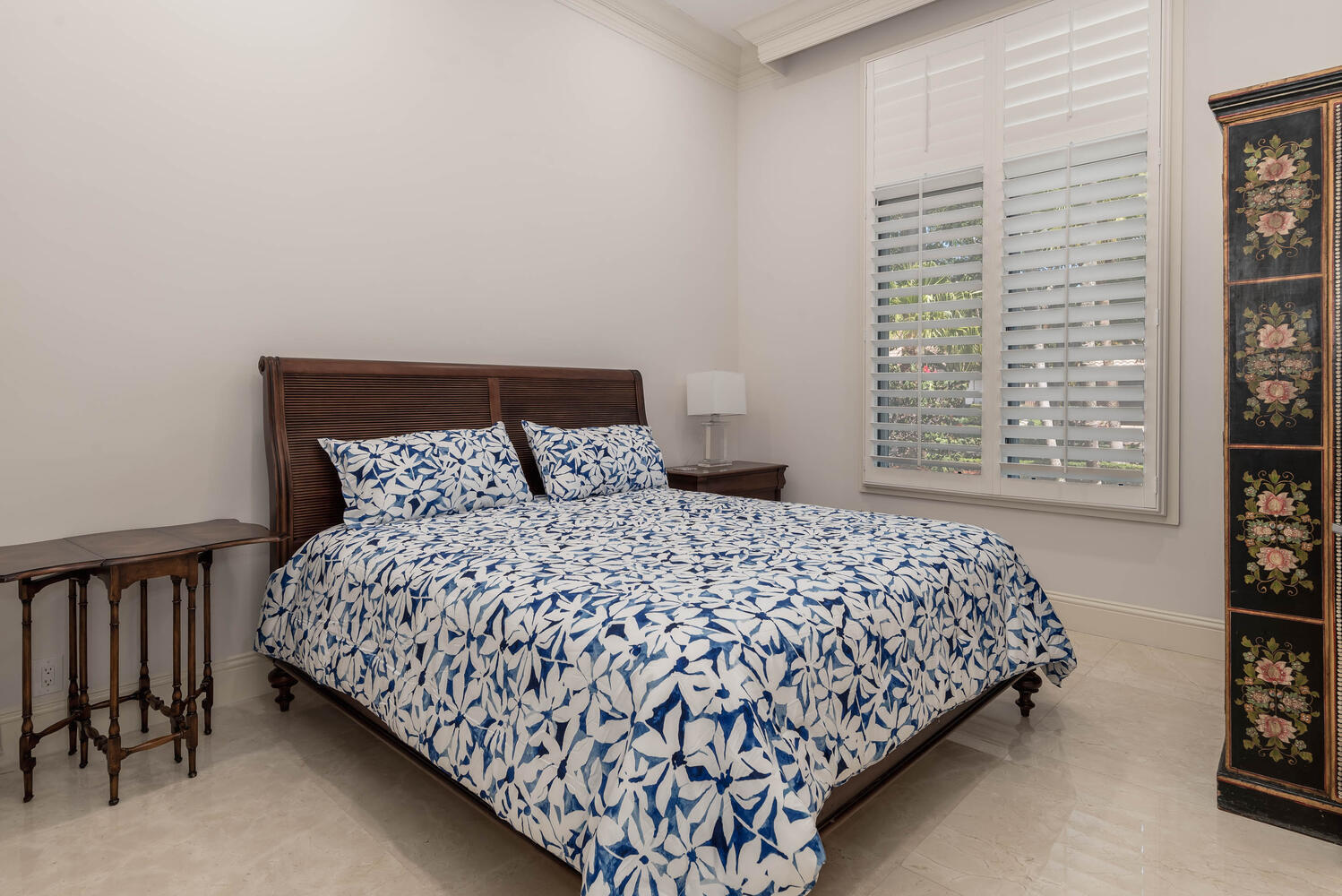 2338 Northwest 64th Street Boca Raton, FL 33496 - Photo 31 of 51 Must See Property-large-023-021-Broken S