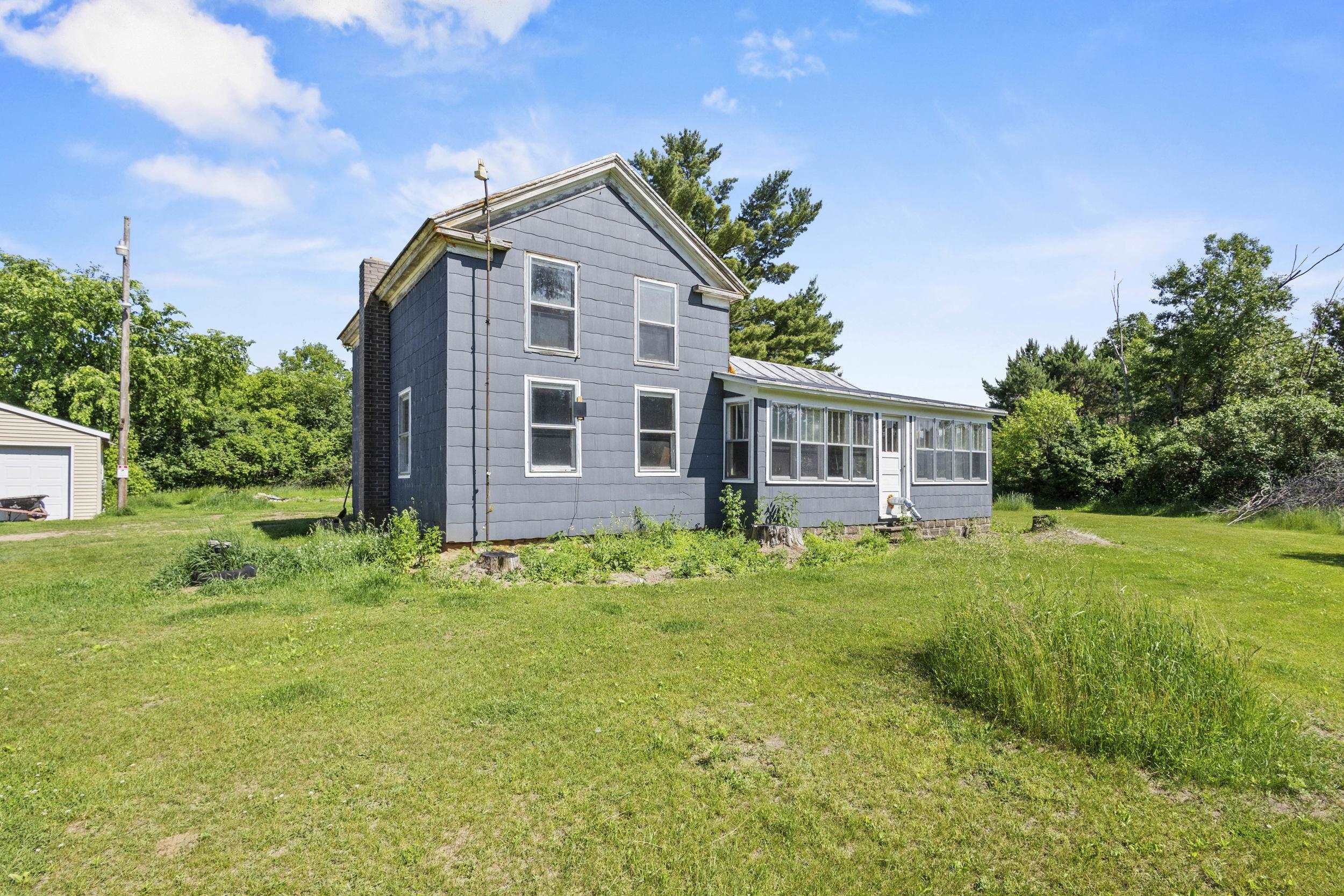 W6525 Beechnut Avenue Wild Rose, WI 54984 - Photo 4 of 44