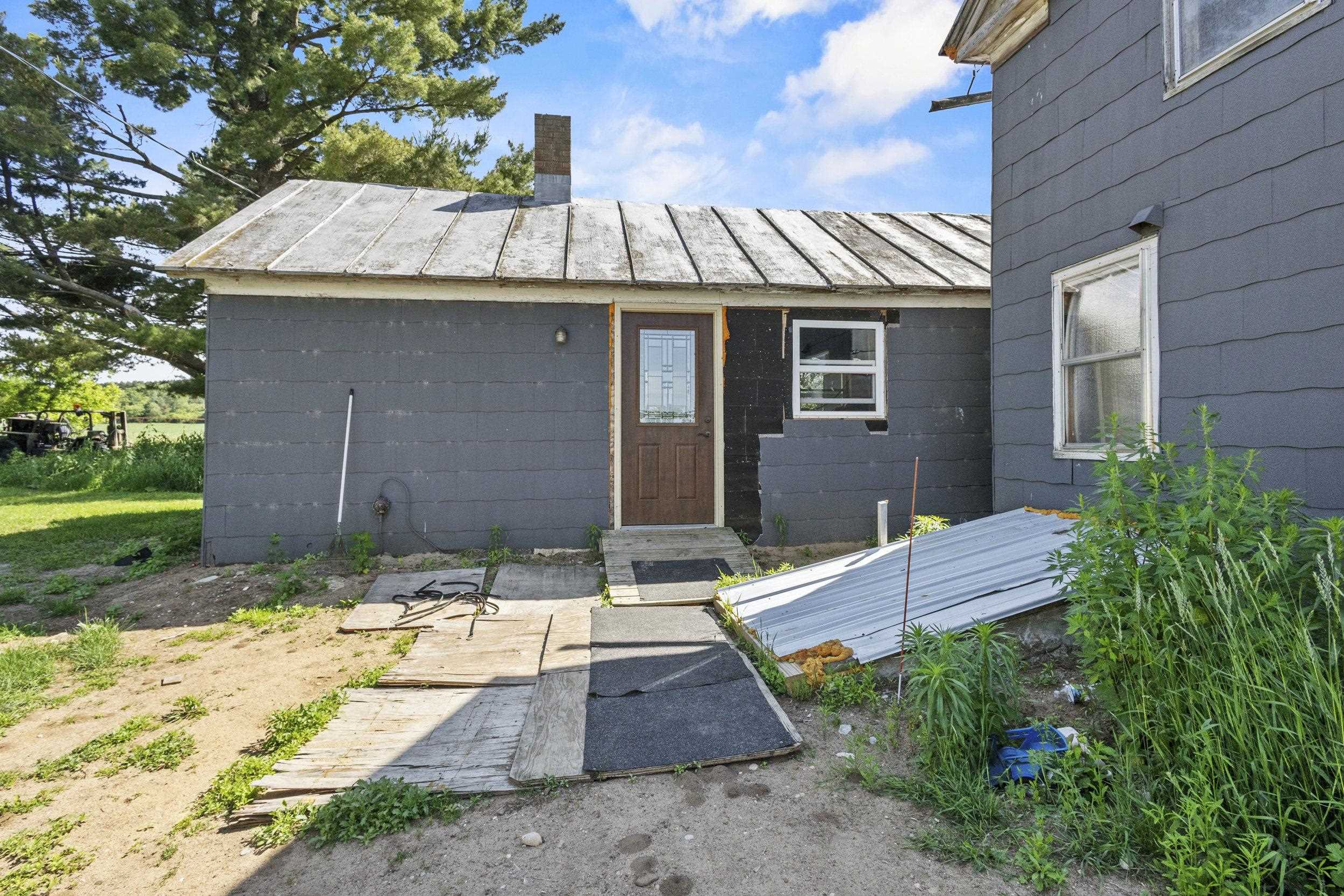 W6525 Beechnut Avenue Wild Rose, WI 54984 - Photo 8 of 44