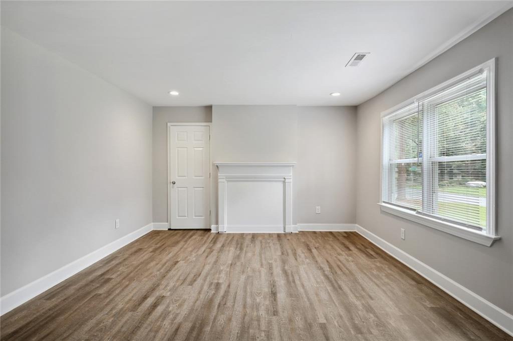 1641 Sandtown Road Southwest Atlanta, GA 30311 - Photo 6 of 22