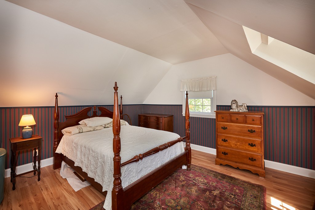 254 Pheland Street Springfield, MA 01109 - Photo 17 of 21 Gallery Image 17
