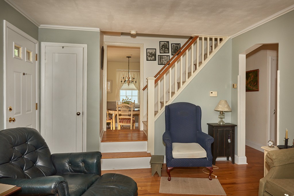 254 Pheland Street Springfield, MA 01109 - Photo 7 of 21 Gallery Image 7