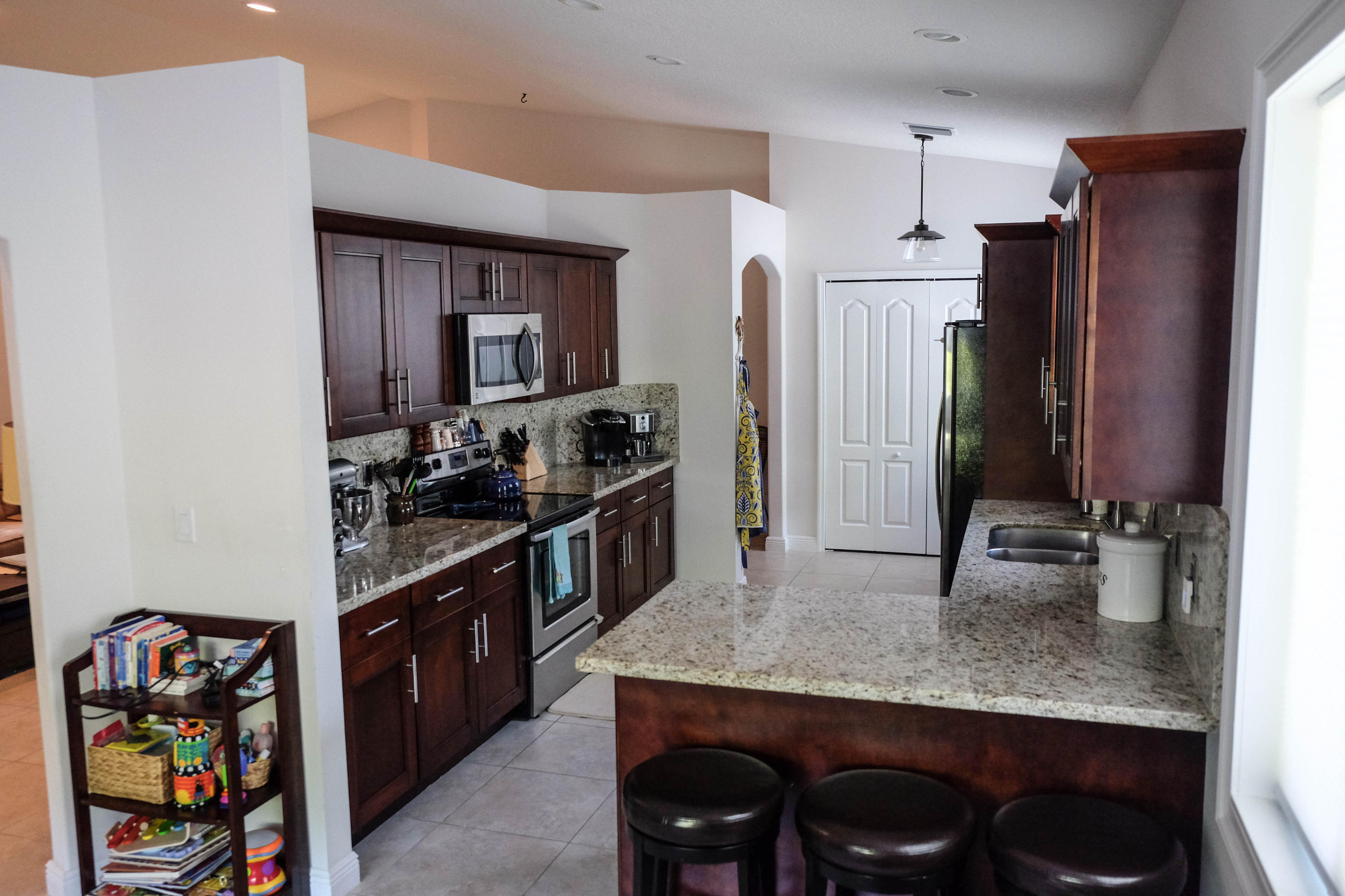 204 2nd Street Key Largo, FL 33037 - Photo 14 of 28 Kitchen