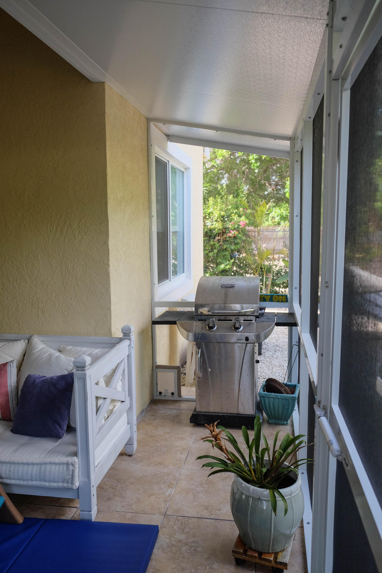 204 2nd Street Key Largo, FL 33037 - Photo 23 of 28 Screened-in Patio
