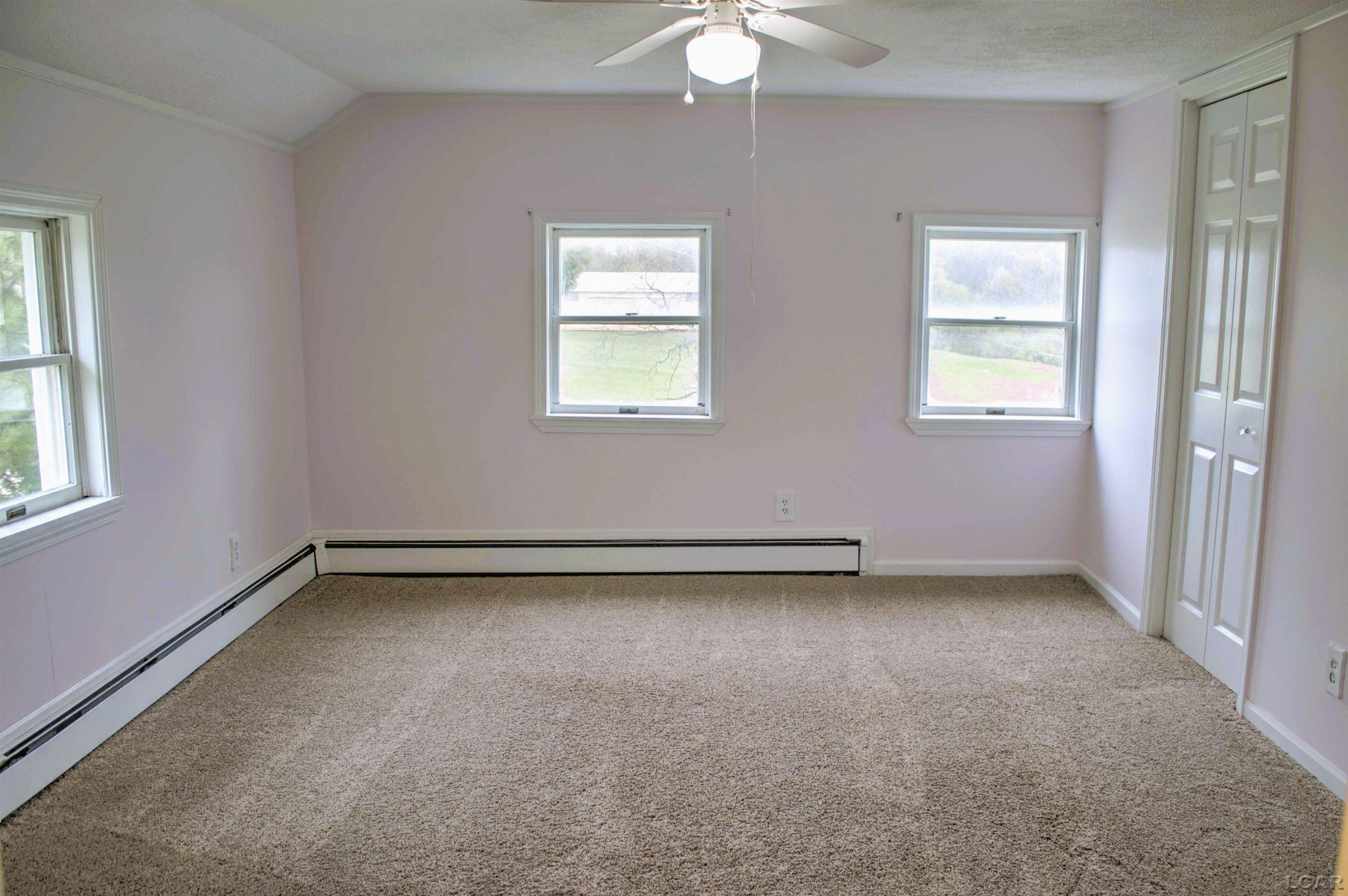 9670 Grossman Road Manchester, MI 48158 - Photo 37 of 41 50107680-36.JPG