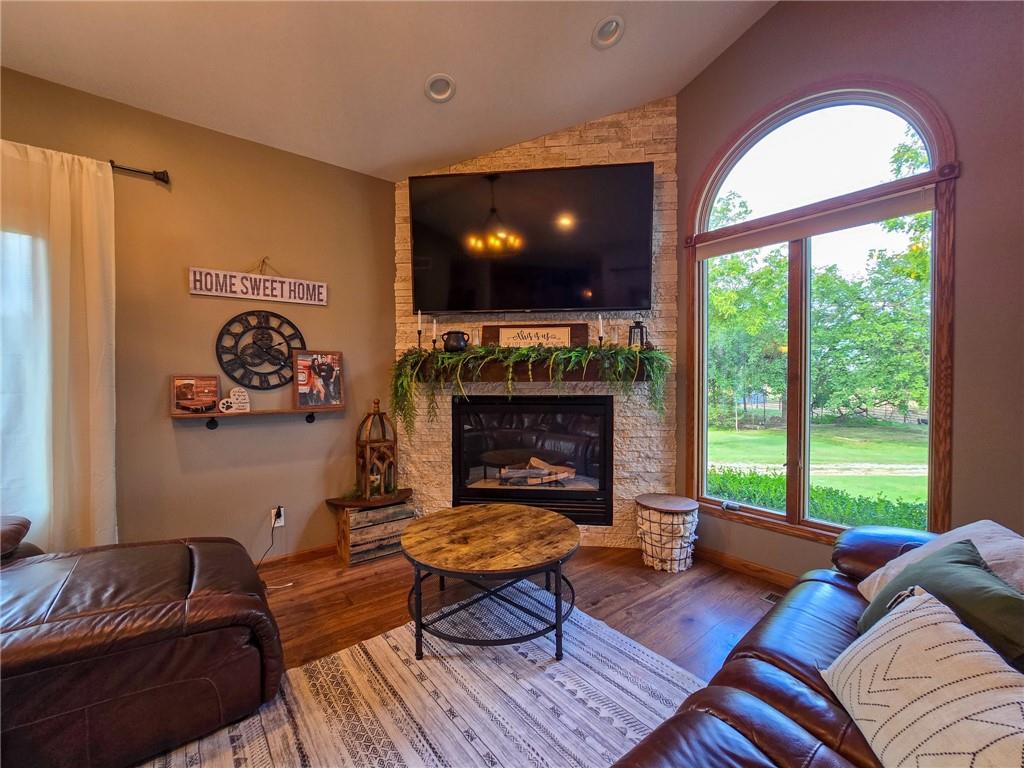 674 Old Mill Road Peabody, KS 66866 - Photo 22 of 85