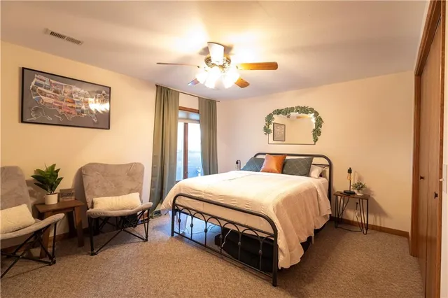 $695,000 | 674 Old Mill Road, Peabody, KS 66866