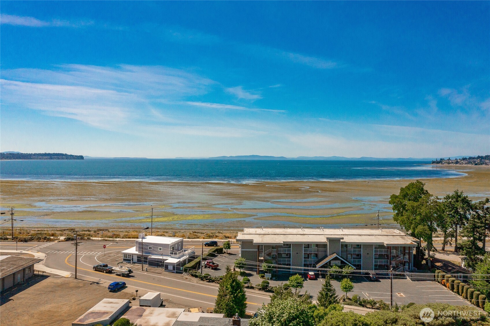 8080 Harborview Road, Unit F91 Blaine, WA 98230 - Photo 5 of 32 Gallery Image 5