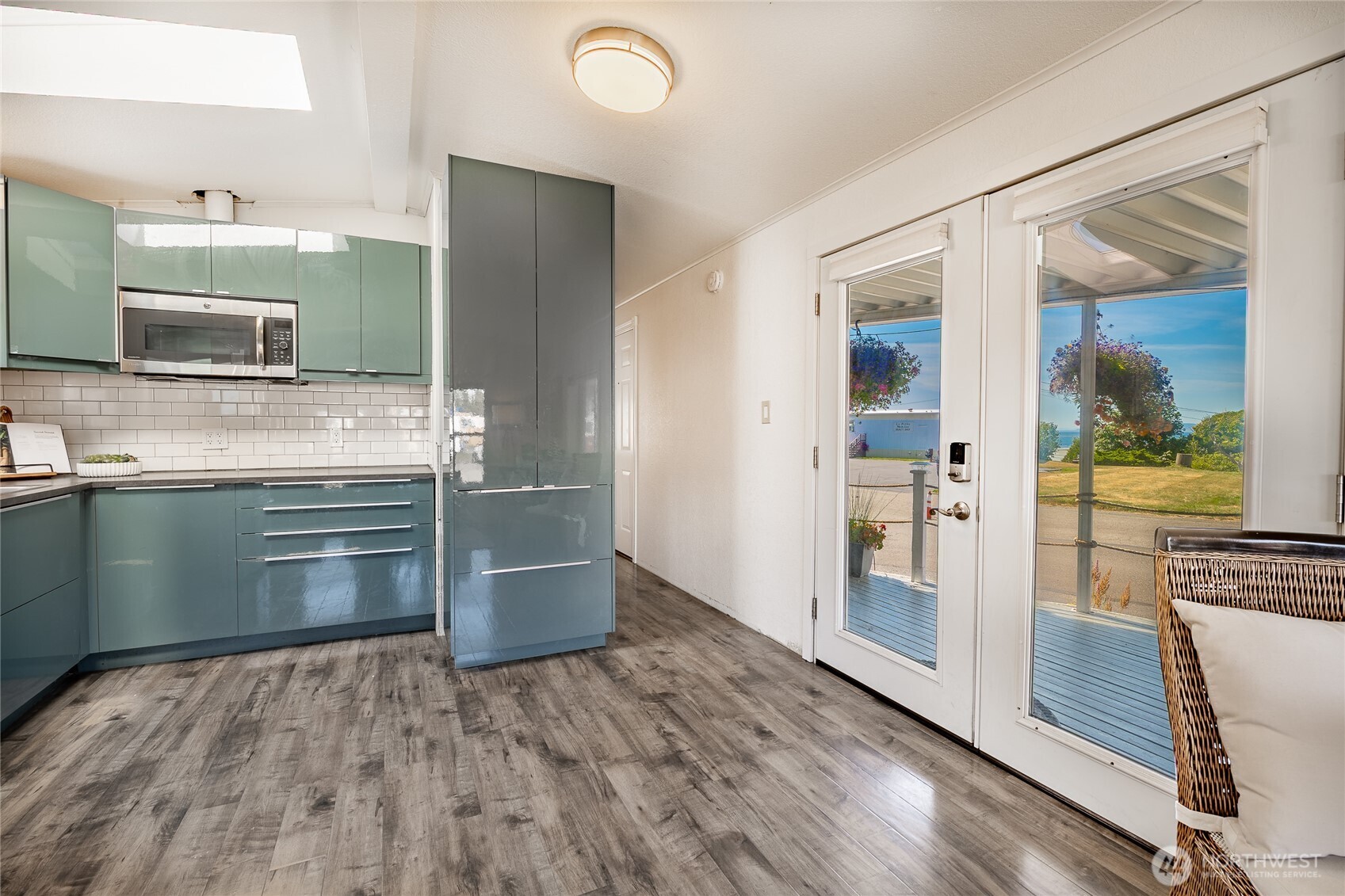 8080 Harborview Road, Unit F91 Blaine, WA 98230 - Photo 6 of 32 Gallery Image 6