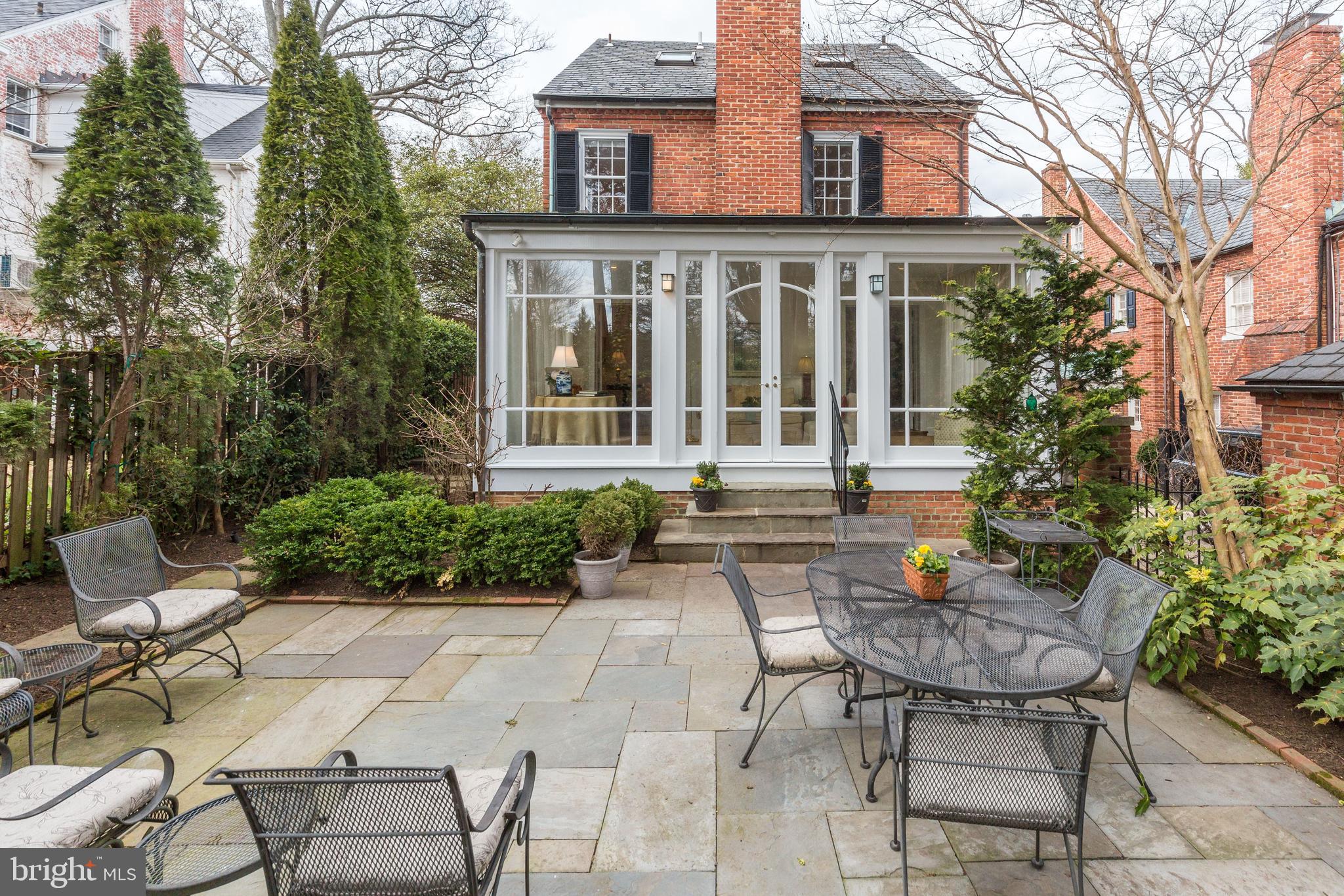 4512 Hoban Road Northwest Washington, DC 20007 - Photo 21 of 23 Patio