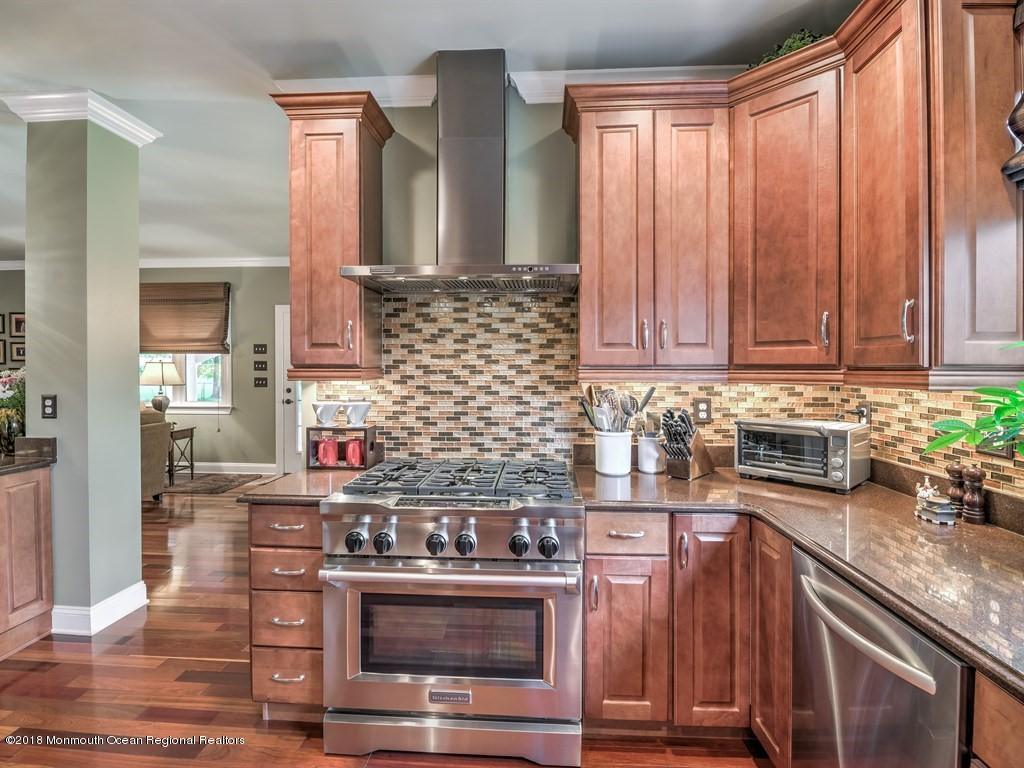 95 Deerfield Road Morganville, NJ 07751 - Photo 14 of 38 014_KITCHEN