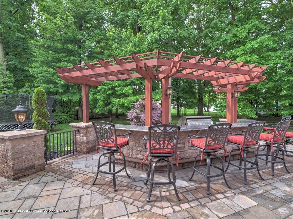 95 Deerfield Road Morganville, NJ 07751 - Photo 30 of 38 030_PATIO