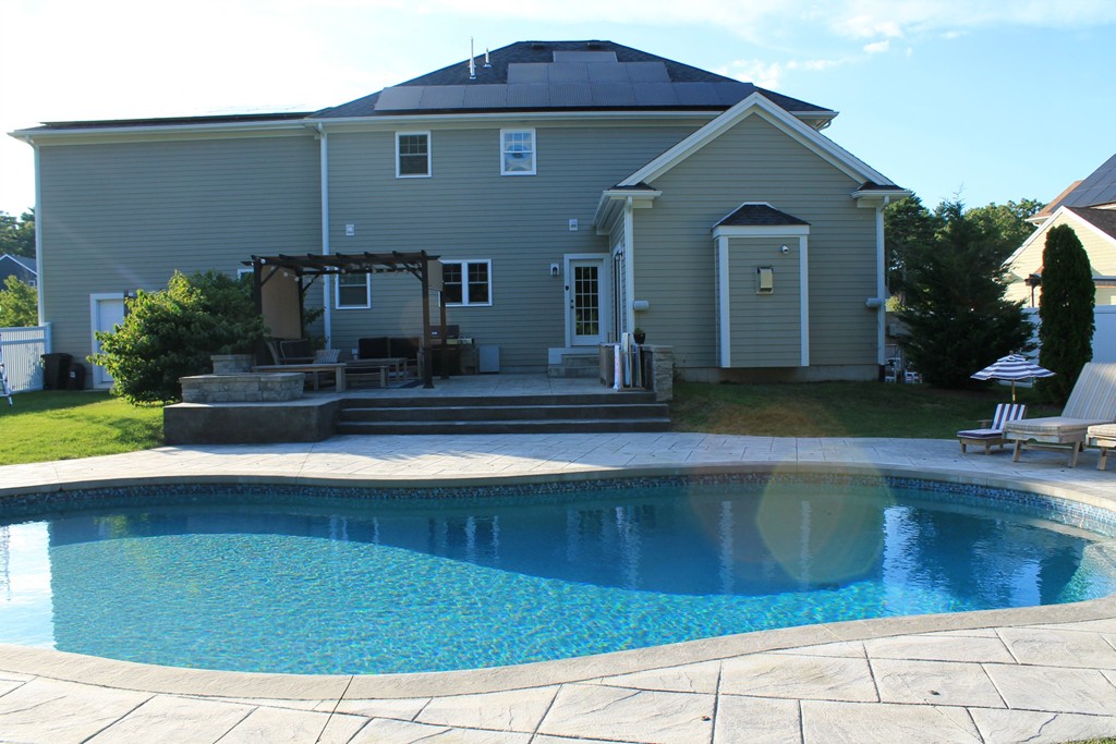 54 Strawberry Farm Road Marshfield, MA 02050 - Photo 5 of 26