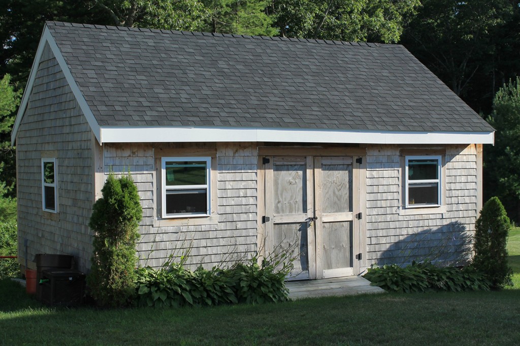 54 Strawberry Farm Road Marshfield, MA 02050 - Photo 7 of 26