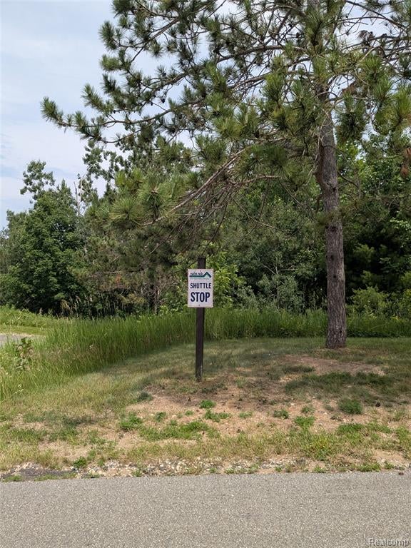 4749 Pleasantview Road, Unit 20 Harbor Springs, MI 49740 - Photo 43 of 44 Gallery Image 43