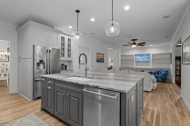 $695,000 | 1801 Clubhouse Drive, Morehead City, NC 28557