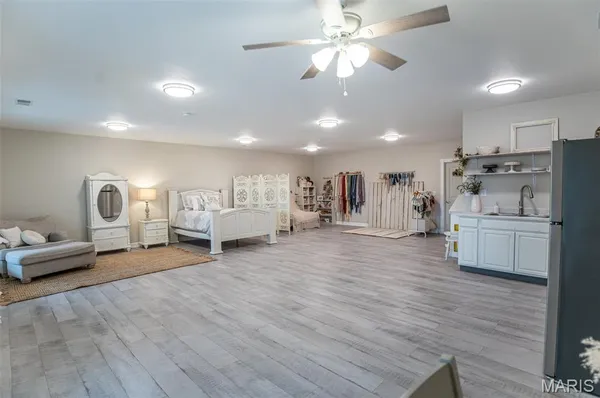 $799,000 | 9081-9085 West Red Oak Road, Rosebud, MO 63091